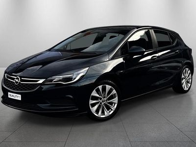Gebraucht Opel Astra Dynamic 105 PS (77 kW) 2015