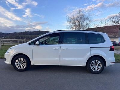Gebraucht 2016 VW Sharan Comfortline Van / Kleinbus | CHF 12’490 (Etwas zu teuer)