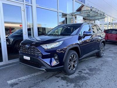 Neu Toyota RAV4 Hybrid Trend 222 PS (163 kW) 2026 Blau SUV