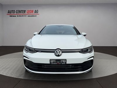Gebraucht 2024 VW Golf VIII R-line Limousine | CHF 31’900 (Fairer Preis)