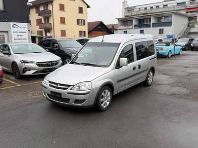 Gebraucht Opel Combo Comfort 90 PS (66 kW) 2005