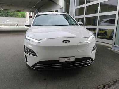 Weiss Gebraucht 2023 Hyundai Kona SUV | CHF 29’890 (Fairer Preis)