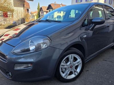 Gebraucht Fiat Punto Young 100 PS (73 kW) 2015 Kleinwagen