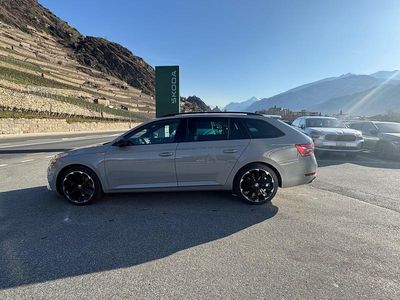 Grau Gebraucht 2021 Skoda Superb SportLine Kombi | CHF 34’900 (Teuer)