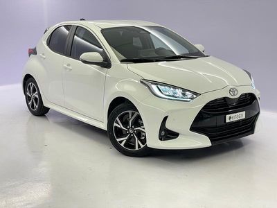 Weiss Neu 2025 Toyota Yaris Hybrid Trend Limousine | CHF 27’590 (Fairer Preis)