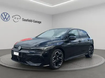 Neu (2026) VW Golf VIII R-line 150 PS | Fairer Preis
