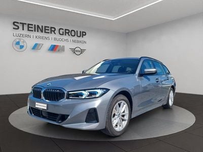 Grau Gebraucht 2023 BMW 320e Comfort Edition Kombi | CHF 35’900 (Superpreis)
