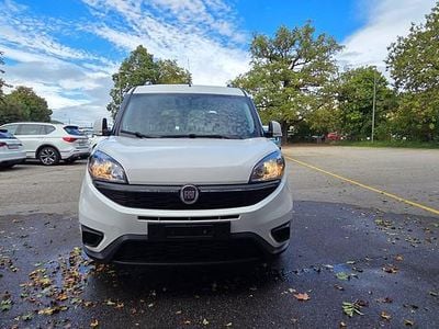 Gebraucht Fiat Doblò Lounge 120 PS (88 kW) 2018 Van / Kleinbus