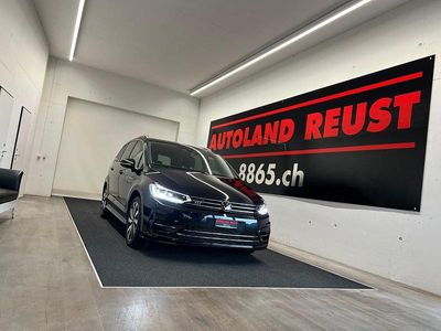 Gebraucht 2024 VW Touran Highline Van / Kleinbus | CHF 36’990 (Etwas zu teuer)