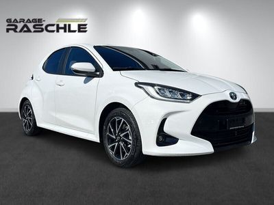 gebraucht Toyota Yaris Hybrid 1.5 Trend e-CVT