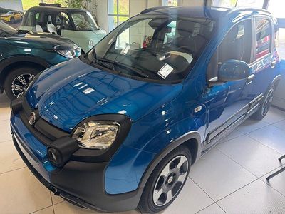 Neu Fiat Panda Cross Cross 70 PS (51 kW) 2026 Rot Kleinwagen