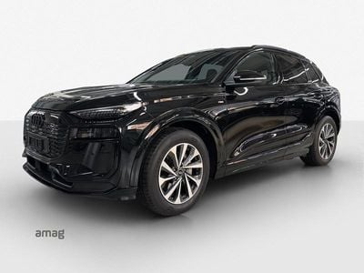 Mythosschwarz metallic Gebraucht 2025 Audi Q6 e-tron Ambiente SUV | CHF 76’760 (Superpreis)
