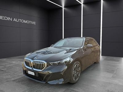 Schwarz Gebraucht 2024 BMW 520 M Sport Kombi | CHF 56’900 (Teuer)