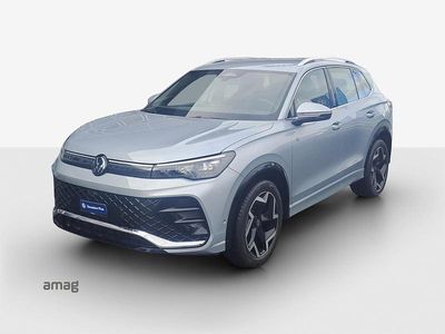 Oyster silver metallic Gebraucht 2024 VW Tiguan R-line SUV | CHF 47’990 (Fairer Preis)