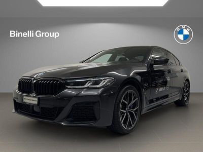 Grau Gebraucht 2023 BMW 530e Shadowline Limousine | CHF 49’900 (Teuer)