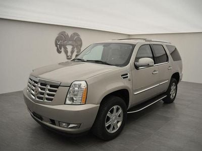 Gebraucht Cadillac Escalade 409 PS (300 kW) 2009 Grau SUV