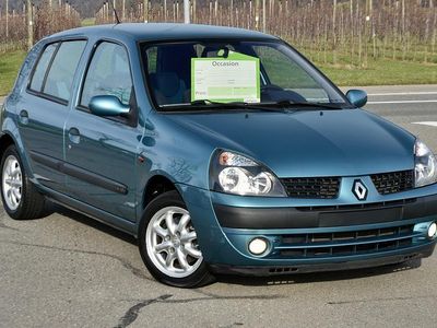 Gebraucht 2003 Renault Clio II | CHF 3’500 (Teuer)