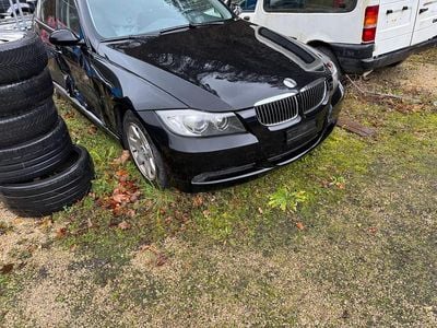 Gebraucht 2006 BMW 325 | CHF 1’500