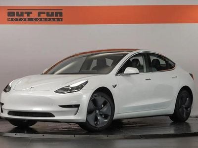 Weiss Gebraucht 2026 Tesla Model 3 Limousine | CHF 20’750