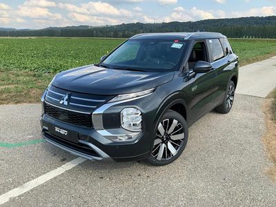 Neu 2025 Mitsubishi Outlander P-HEV Intense | CHF 58’980 (Etwas zu teuer)