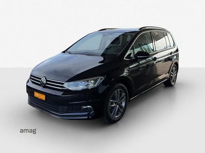 Deepblack perleffekt Gebraucht 2024 VW Touran Comfortline Van / Kleinbus | CHF 36’990 (Teuer)