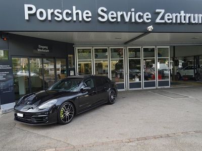 Porsche Panamera 4S