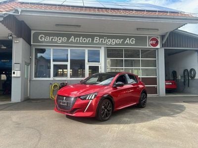 Rot Gebraucht 2023 Peugeot 208 GT Kleinwagen | CHF 23’500 (Fairer Preis)