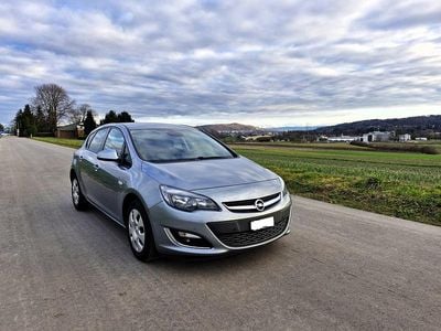Gebraucht Opel Astra Active 140 PS (102 kW) 2013