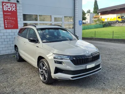 Neu (2026) Skoda Karoq SportLine 190 PS | Guter Preis