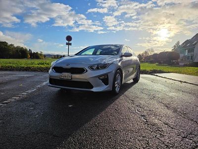 Gebraucht 2018 Kia Ceed Style Kleinwagen | CHF 14’490