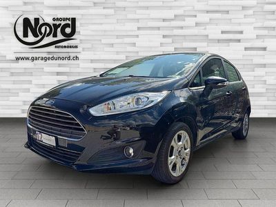 Gebraucht Ford Fiesta Trend 100 PS (73 kW) 2015 Anthrazit Kleinwagen