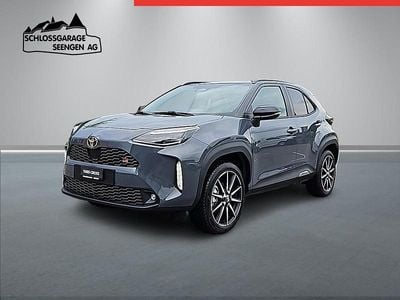 Neu Toyota Yaris Cross Sport 131 PS (96 kW) 2026 Anthrazit SUV