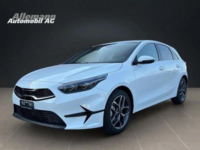 Weiss Neu 2025 Kia Ceed Kleinwagen | CHF 37’000