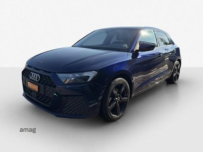 Navarrablau navarrablau Gebraucht 2024 Audi A1 Sportback Attraction Kleinwagen | CHF 28’900 (Etwas zu teuer)