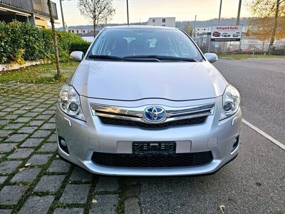 Toyota Auris Hybrid