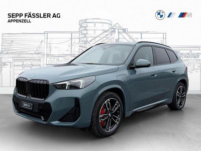 Grün Neu 2025 BMW X1 M Sport SUV | CHF 74’300 (Fairer Preis)