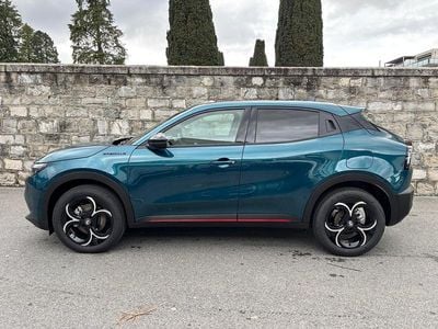 Neu Alfa Romeo Junior Edizione Speciale 145 PS (106 kW) 2026 SUV