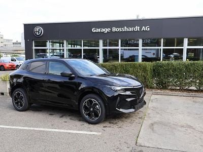 Neu 2025 Alfa Romeo Junior SUV | CHF 37’190 (Fairer Preis)