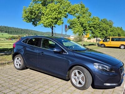 Gebraucht Volvo V40 Momentum 150 PS (110 kW) 2014 Kombi