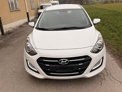 Gebraucht Hyundai i30 135 PS (99 kW) 2016 Kombi