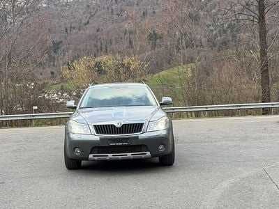 Gebraucht Skoda Octavia Scout 4x4 160 PS (117 kW) 2011 Kombi
