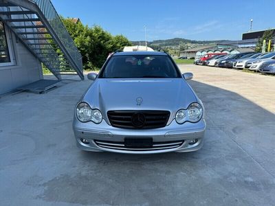 Mercedes C200