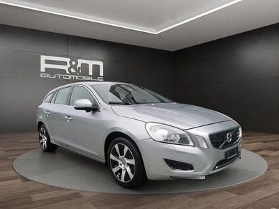 Gebraucht 2013 Volvo V60 Summum Kombi | CHF 10’999