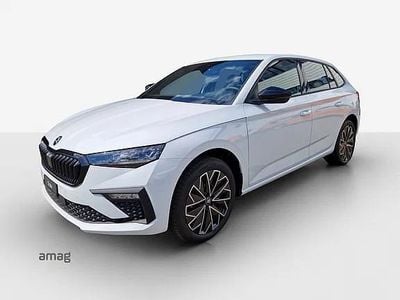 Moon weiss, metallic Neu 2025 Skoda Scala Dynamic Kleinwagen | CHF 34’720 (Etwas zu teuer)