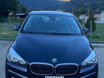 Gebraucht 2017 BMW 225 Active Tourer Sport Line Van / Kleinbus | CHF 14’900 (Guter Preis)