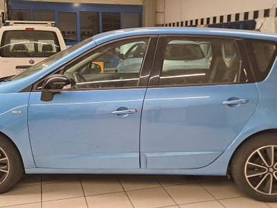 Blau Gebraucht 2012 Renault Scénic Bose Edition Van / Kleinbus | CHF 2’490