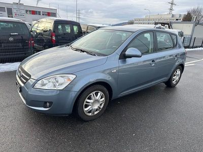 Gebraucht 2007 Kia Ceed Kleinwagen | CHF 3’400 (Etwas zu teuer)