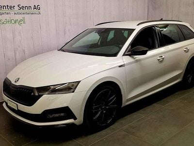Weiss Gebraucht 2024 Skoda Octavia SportLine Kombi | CHF 36’460 (Fairer Preis)
