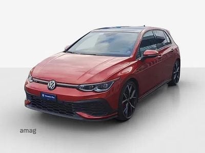 Kings red metallic Gebraucht 2021 VW Golf VIII GTI Limousine | CHF 31’490 (Guter Preis)