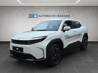 Weiss Neu 2025 Toyota Urban Cruiser Premium SUV | CHF 38’900